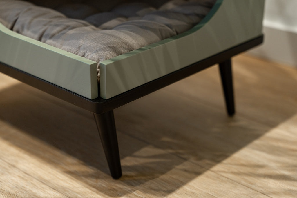Okoume Wood Cat House Bed — Olive & Black