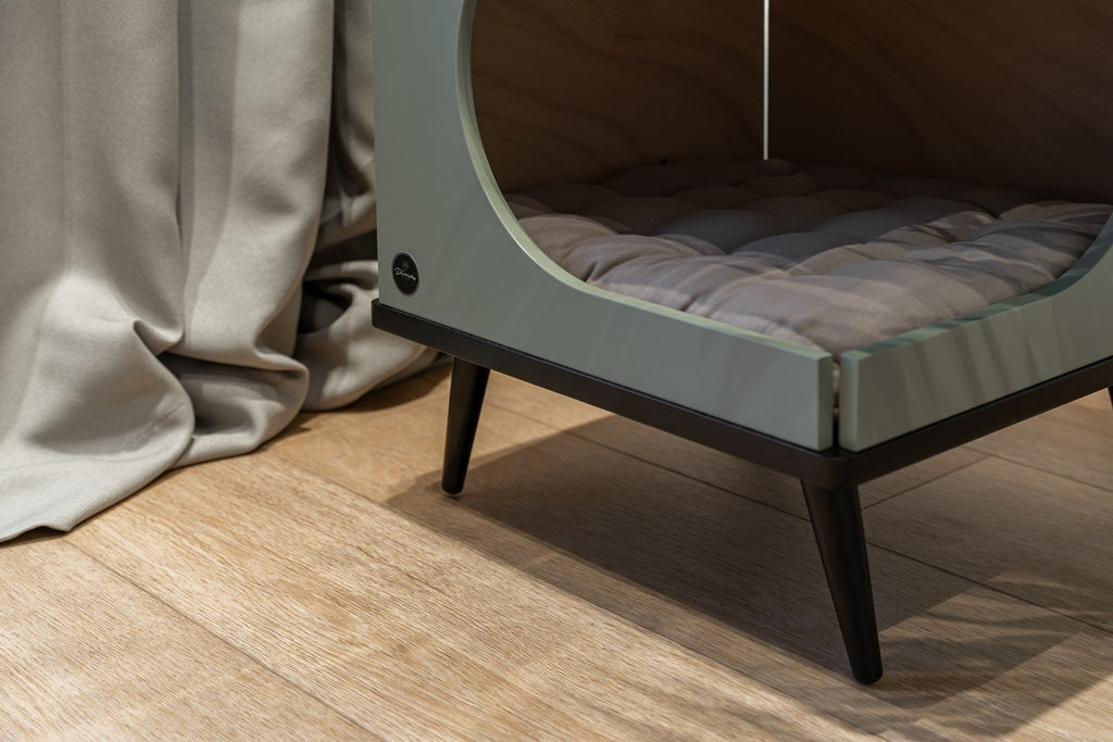 Okoume Wood Cat House Bed — Olive & Black